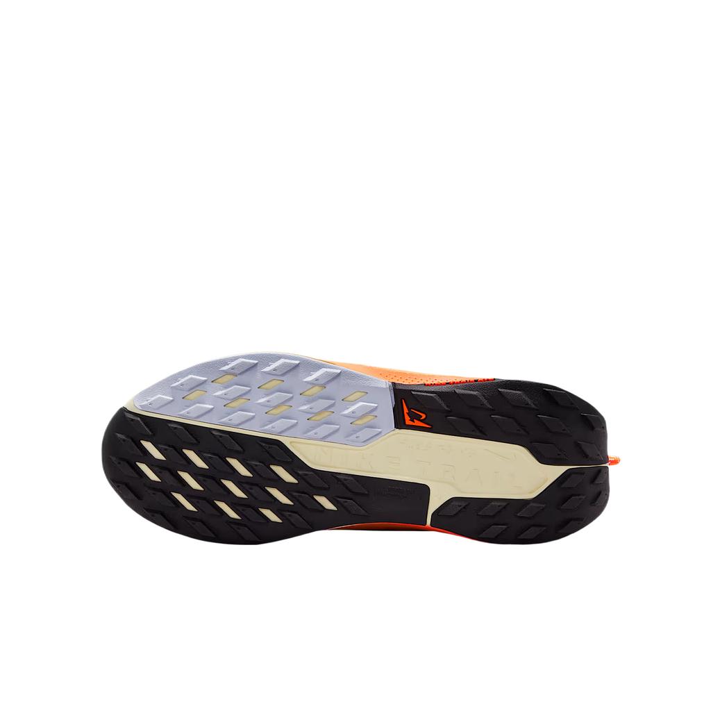 Nike Pegasus Trail 5 GS Orange Pulse Schwarz Kinder Sneaker Ghost Alabaster FV5638-800