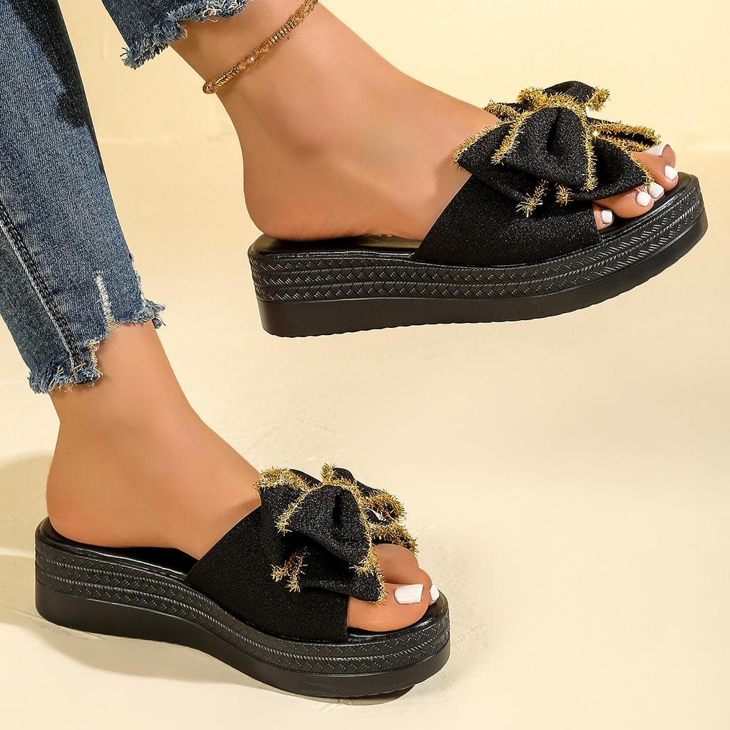 Mode Sommer Damen Hausschuhe Strand Hoher Absatz Rutschfeste Hausschuhe Keile Slip-on Designer Schuhe Bequeme Plateau Sandalen Pantoletten Damen