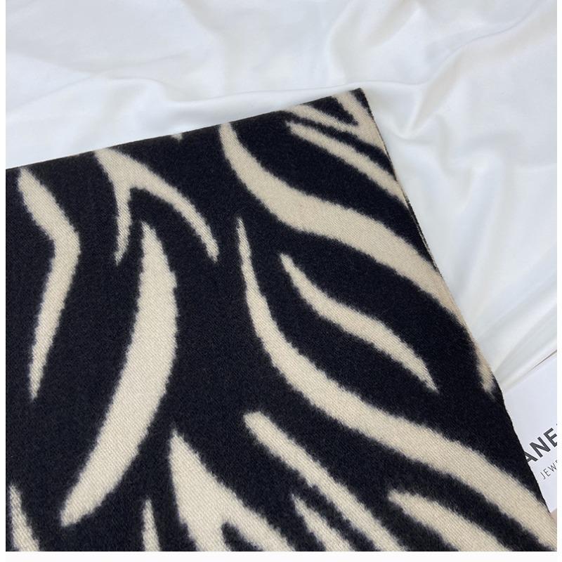 Scarf Women's Autumn and Winter European and American New Striped Printing Tassel Imitation Cashmere Shawl Cross-border Warm Scarf