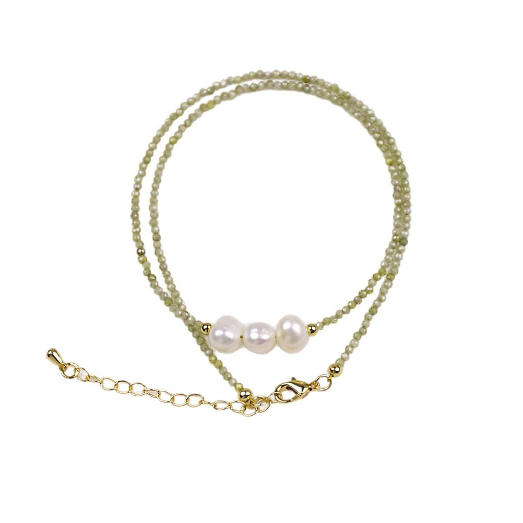 Elegant Olive Green Zircon Crystal Necklace: Retro Shine & Luxury Design for Women