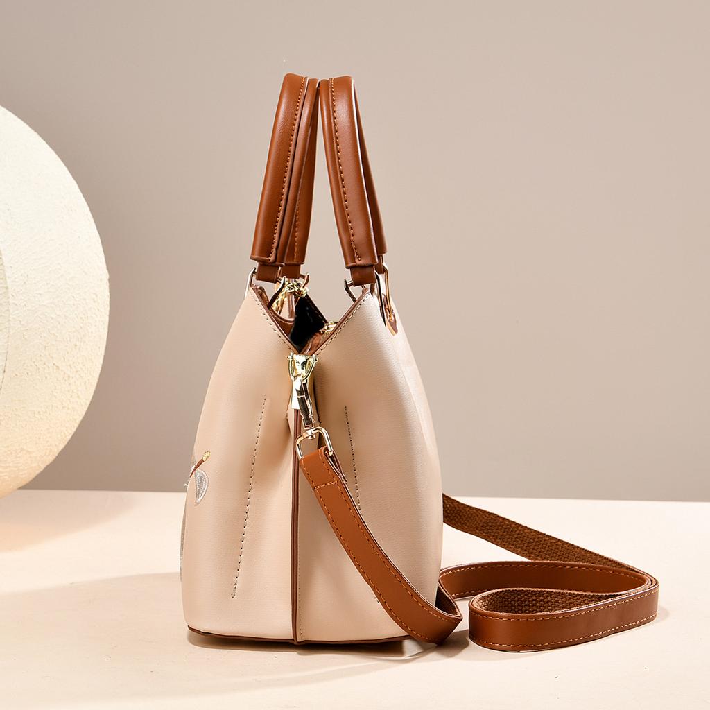 Vintage National Embroidery Ladies Handbag, High-End Spacious Multiway Bag As Holiday Present For Mothers