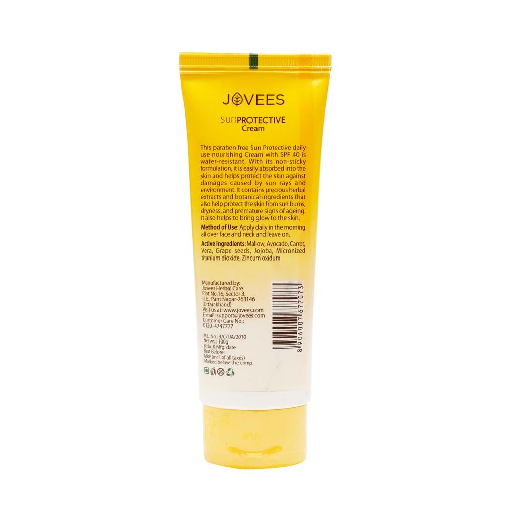 Jovees Herbal Sun Protective Sunscreen SPF 40 Lightweight Quick Absorbing Oil Free 100g for Normal Dry Skin