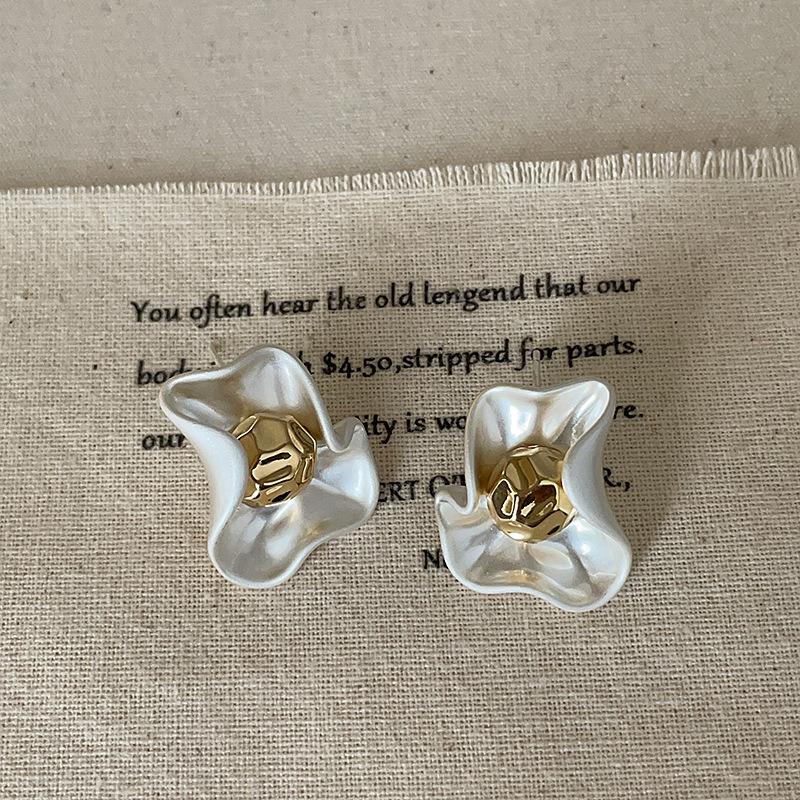 Irregular Petals Red Color Flowers Stud Earrings For Women Exquisite Simple  Sweet Personality Temperament Jewelry