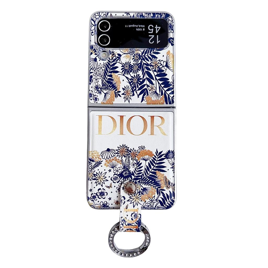 Samsung Z Flip 7 Trendy Forest Ring Phone Case - Fashionable Protective Cover for Z Flip 5