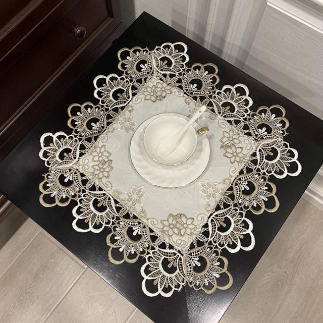 Table Cloth Napkins Table Cover Tablecloth Cup Coffee Mats Placemats Disk Pad Prop Cover Lace Corner Lamp Retro Posing Tea Towel