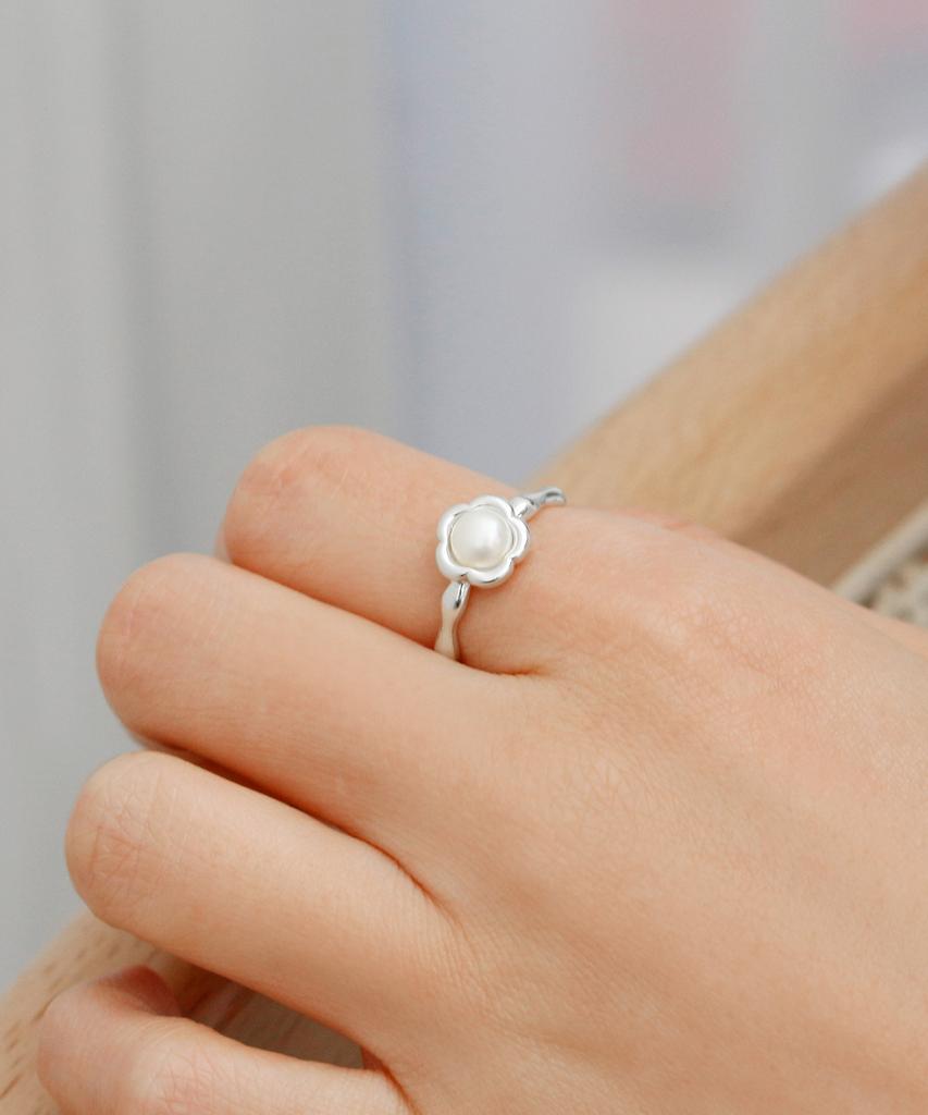 47Bag 925 Silver Daisy Freshwater Pearl Ring Eldar/ Elder