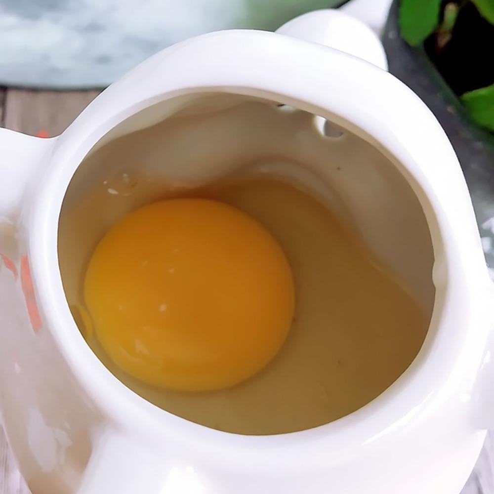 

Ugly Gnome Big Nose Egg Separator Cartoon White Egg Yolk Separators Household