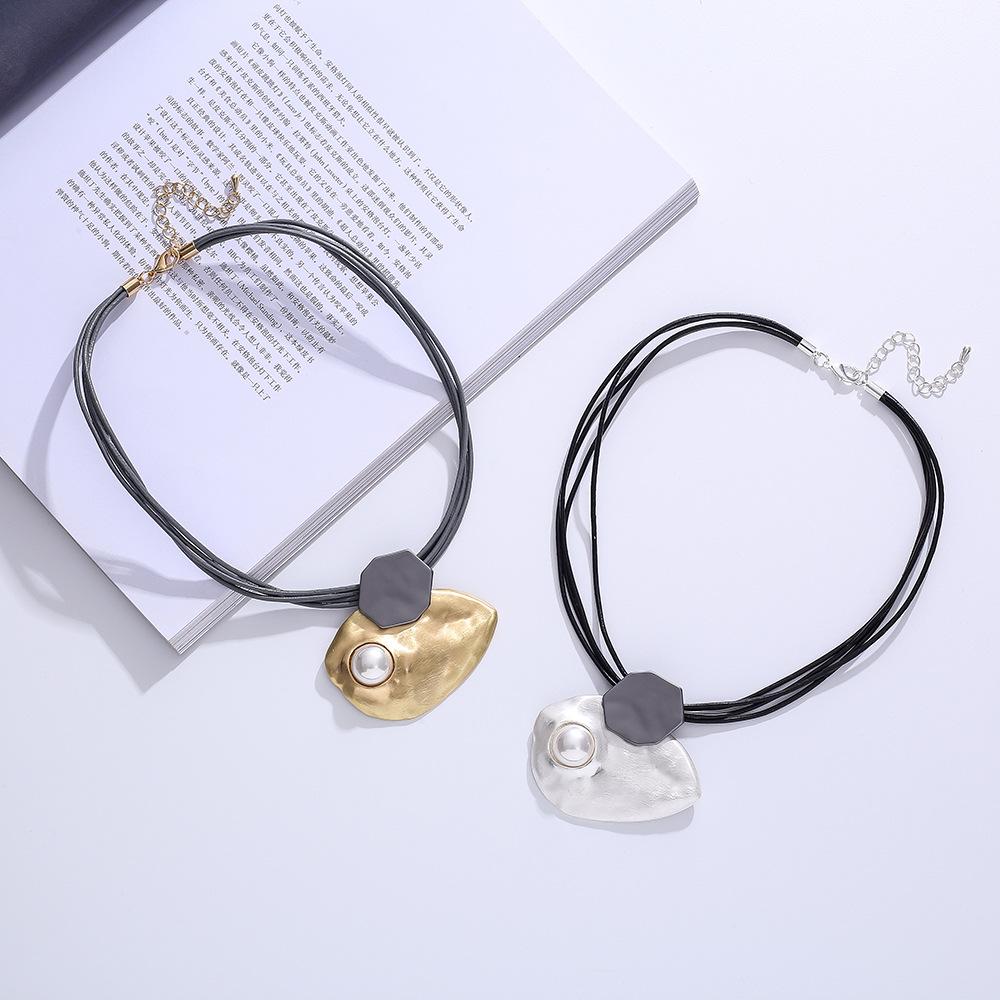 ALLYES Irregular Inlaid Pearl Choker Necklace for Women Vintage Geometric Metal Multilayer Leather Necklaces Clavicle Jewelry