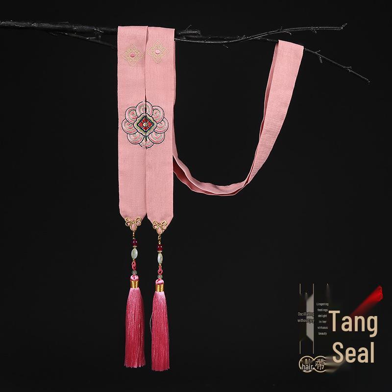 Elegant Ebony Flower Hairpin for Women – Ancient Style, High-End Feel, Simple Chinese Design, Perfect for Daily Use.