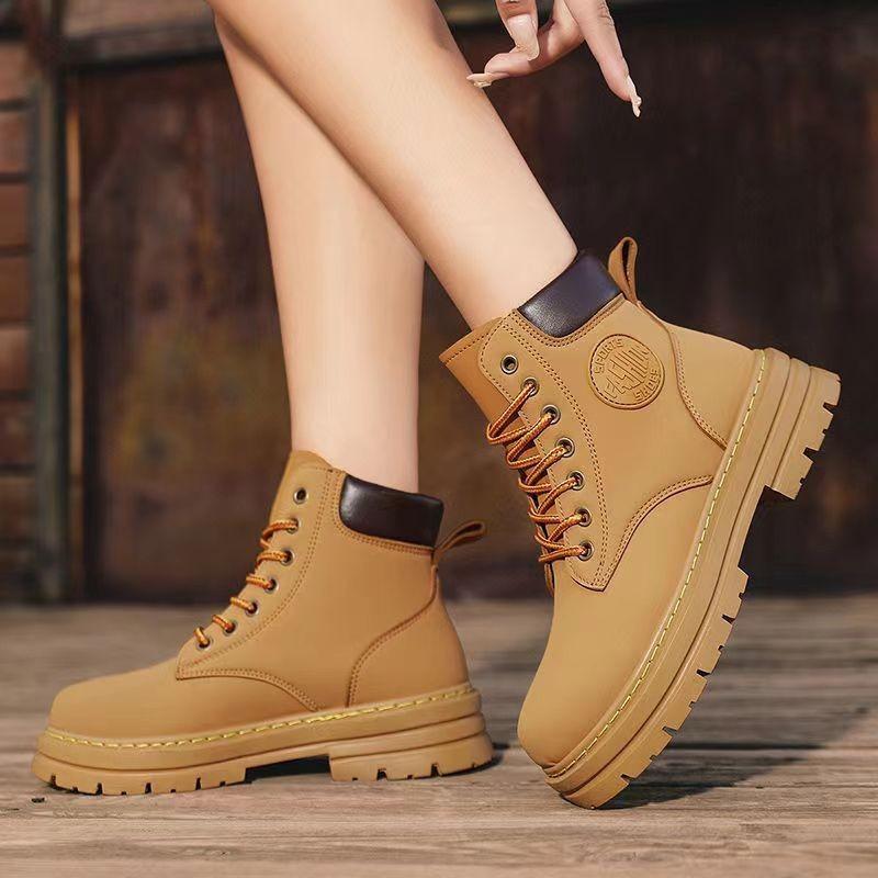 New women's shoes rhubarb boots Martin boots fried street summer and winter season sweet cool British style short boots popular lace-up slim boots
