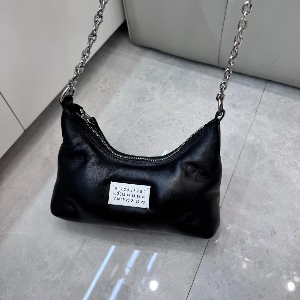 2025 Cross-border Fashion Sheepskin Pillow Bag, Underarm Bag, High-end Cloud Bag Chain, Single Shoulder Messenger Bag, Bag for Women