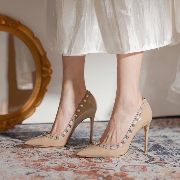 Shu Elegant Rivet Fashion Single Shoes Spring and Summer Niche Design Lazy Shoes Heightening Comfortable Non-slip High Heels