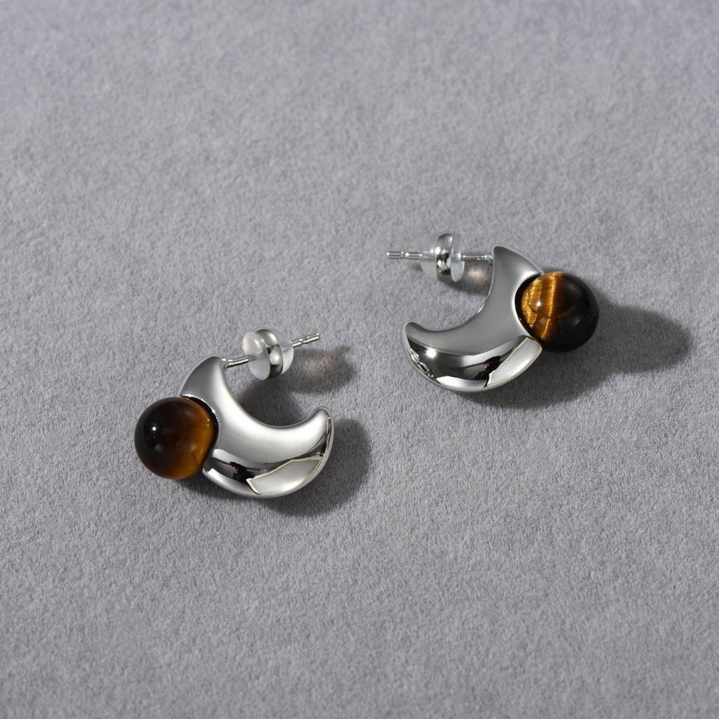 High-End Minimalist Metal Crescent Inlaid Tiger'S Eye Earrings S925 Silver Needle Stud Earrings Niche Temperament Earrings