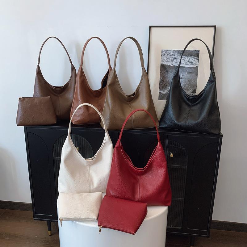 Portable Women's Versatile Fashion Shoulder Bag Casual Large-capacity Commuter Tote Bag