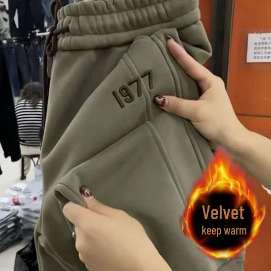 

Женские гаремные спортивные штаны с флисовой подкладкой на осень/зиму 2023: Трендовые и Утепленные Спортивные Штаны с Манжетами 3XL зелёный