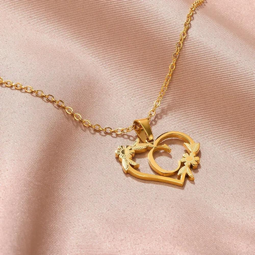 New English Alphabet Heart Pendant Gold Flower Premium Titanium Steel Gold Plated Necklace Clavicle Chain Fresh Woman