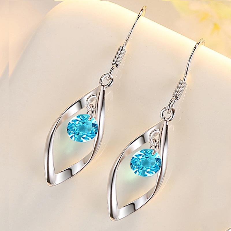 Korean Fashion Zirconia Leaf Dangle Earrings - Versatile Crystal Jewelry