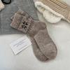 Women Retro Fair‑Isle Wool Socks,Autumn Winter Warm Snowflake Contrast Medium‑Tube Socks,Korean Boneless Versatile Cotton Socks