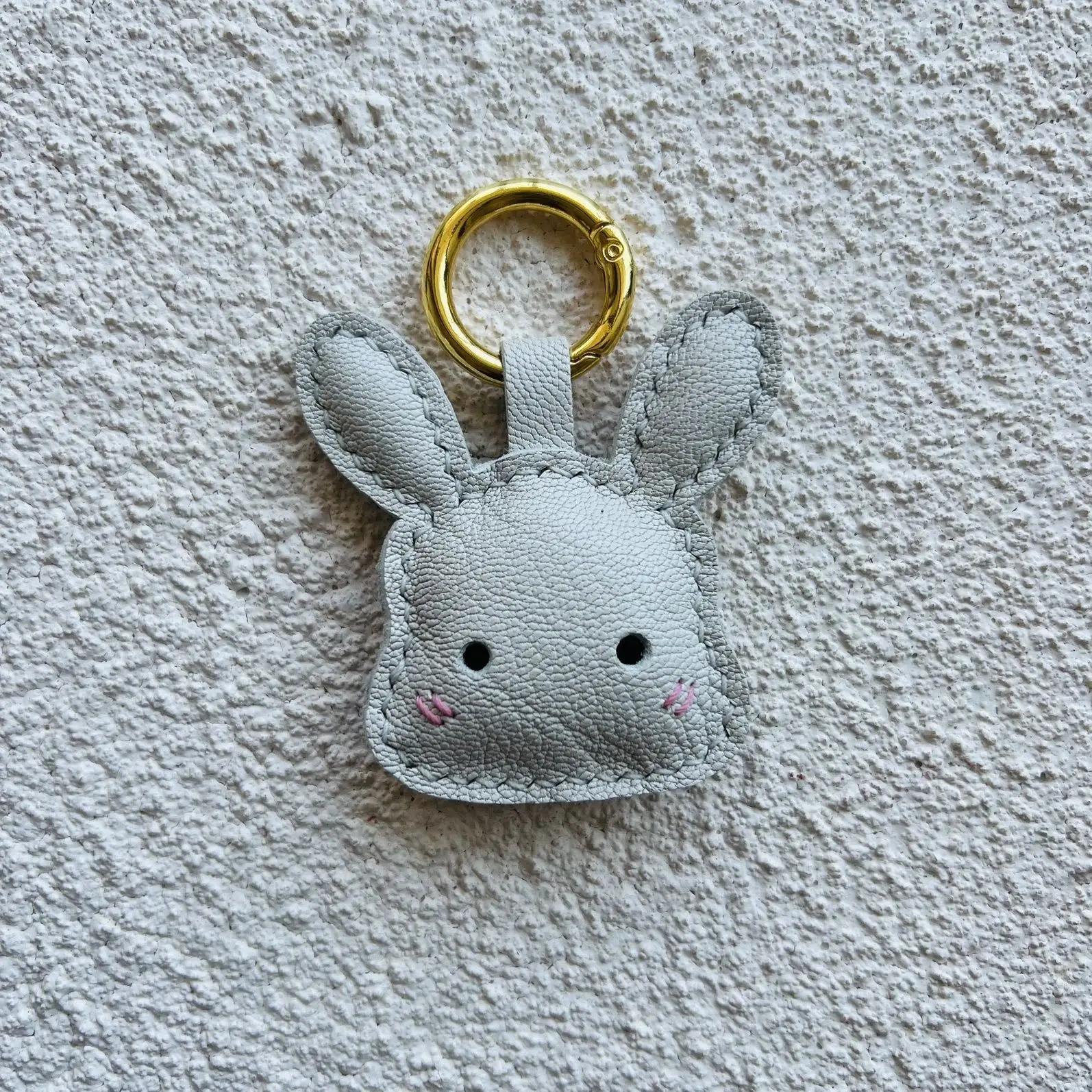 

Подвеска и аксессуары для сумки из овчины Little Monster Brand, брелок высокого качества в виде милого дракона, подвески для рюкзака своими руками, идеальный подарок