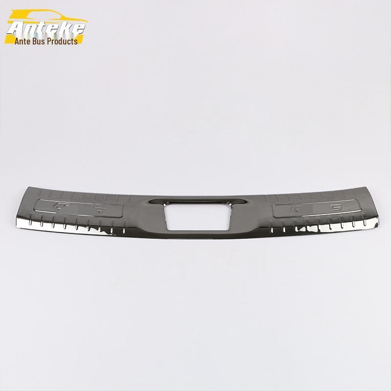 CS95 Rear Bumper Guard & Tailgate Trim Accessories
