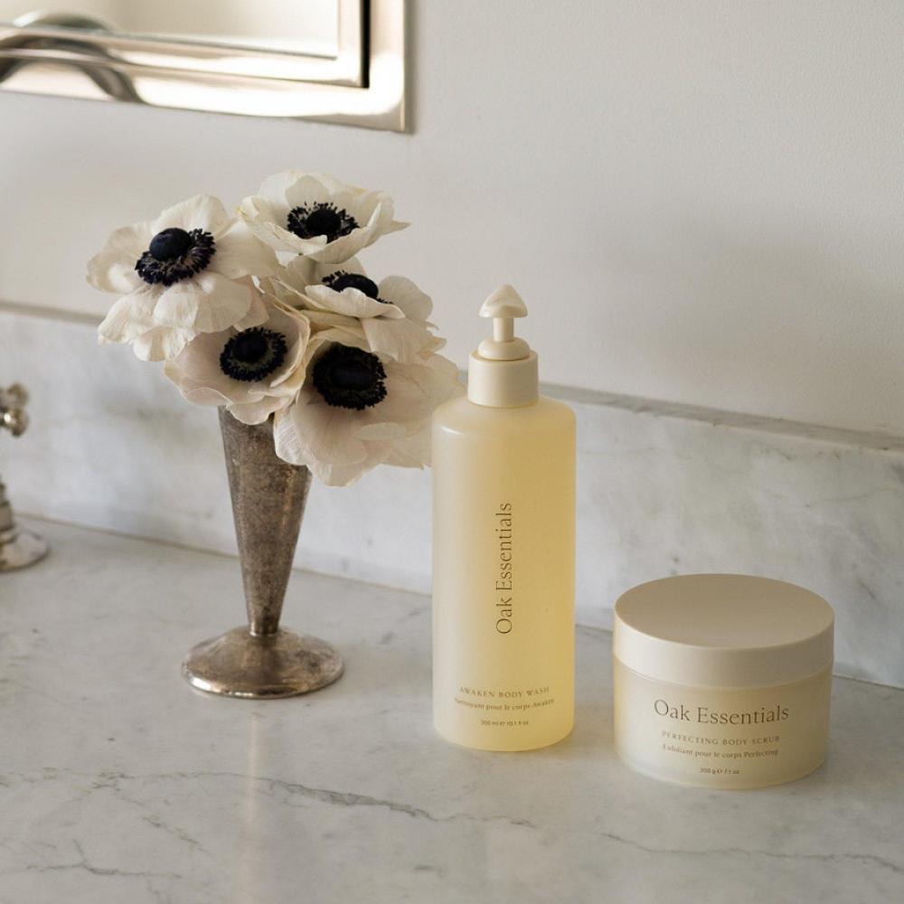 Oak Essentials Awaken Body Wash 10.1 Oz