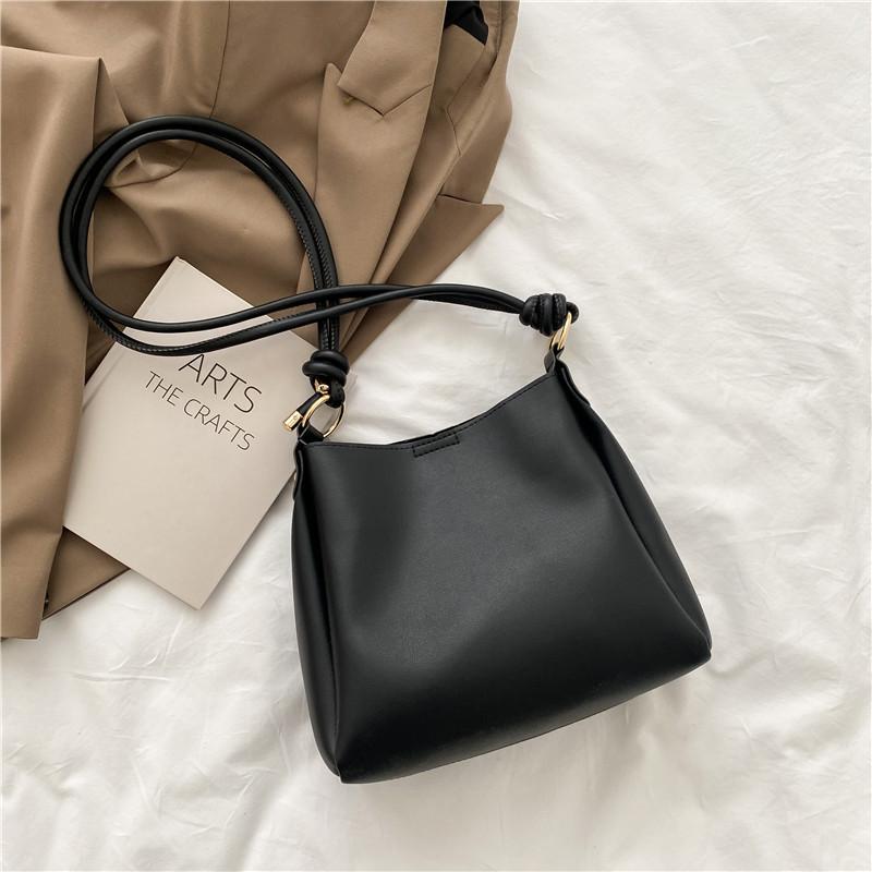 

Модные сумки через плечо из высококачественного композитного полиуретана для поездок на работу, новые модные универсальные сумки небольшого размера для женщин (20cm<Max Length<30cm)