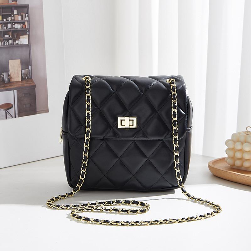 IELGY Fashion Ladies Casual Chain Bag Black White Optional