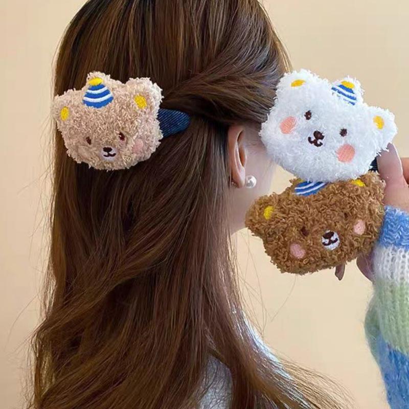 Cute Cartoon Teddy Bear Hair Clip - Girlish Side Bangs Hairpin, Versatile & Gentle Hair Accessory for Children