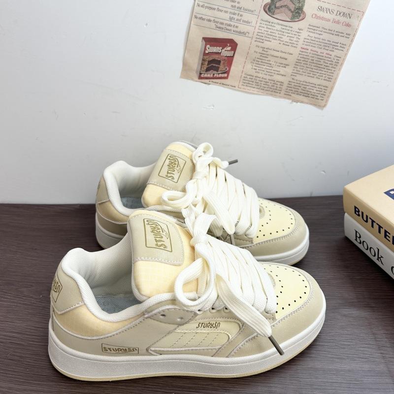 Platform white shoes women's tide versatile sports and leisure bread shoes 2 spring new board shoes