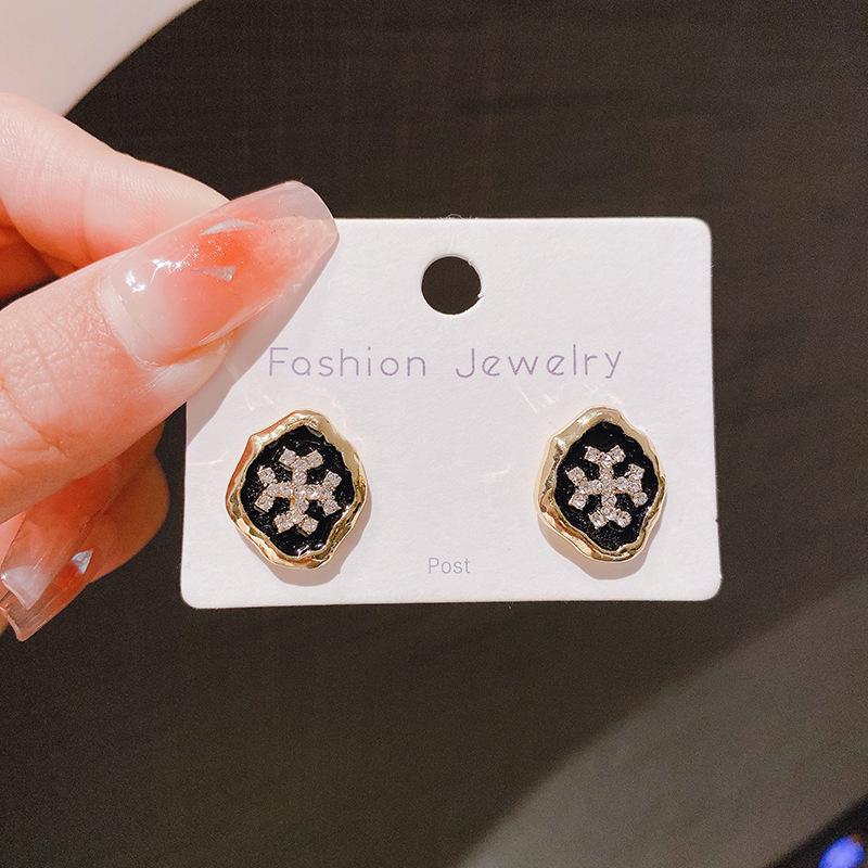 S925 Silbernadel Koreanische Geometrische Ohrringe: Herbst/Winter Exquisiter Stil für Frauen