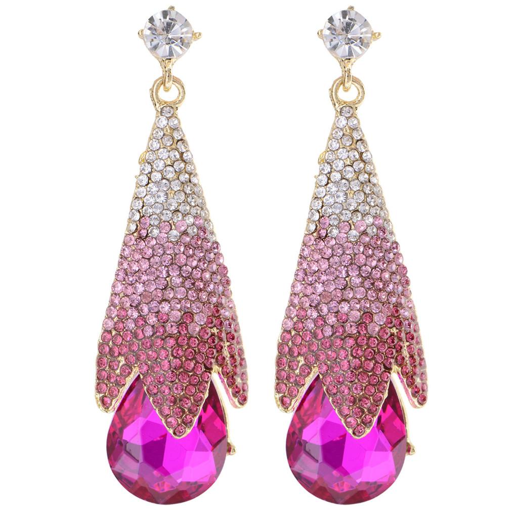 Elegant Diamond Drop Earrings With Geometric Design For Fashionable Women In Autumn