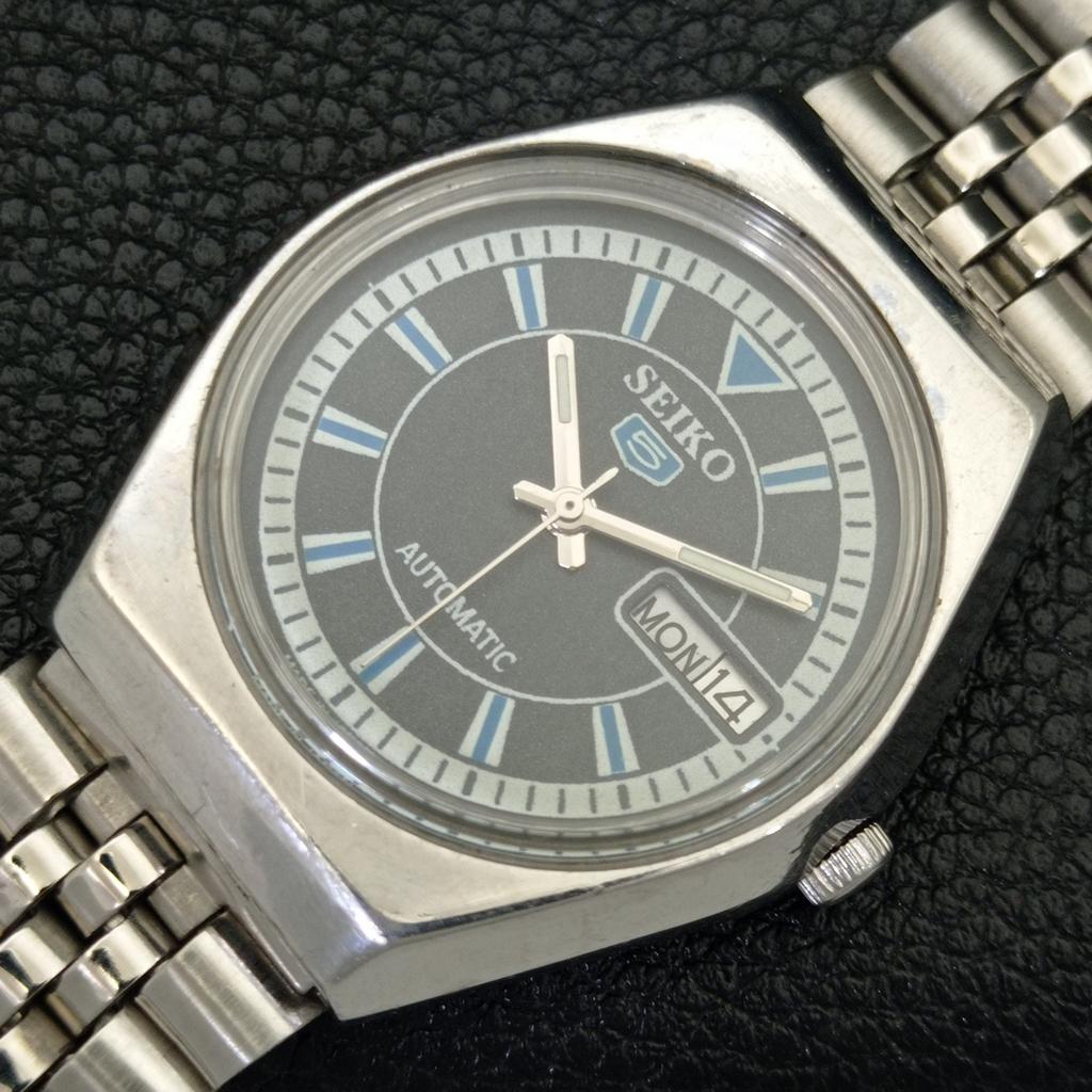 GENUINE VINTAGE SEIKO 5 AUTOMATIC JAPAN 6309A MENS BLACK DIAL WATCH A702703-1