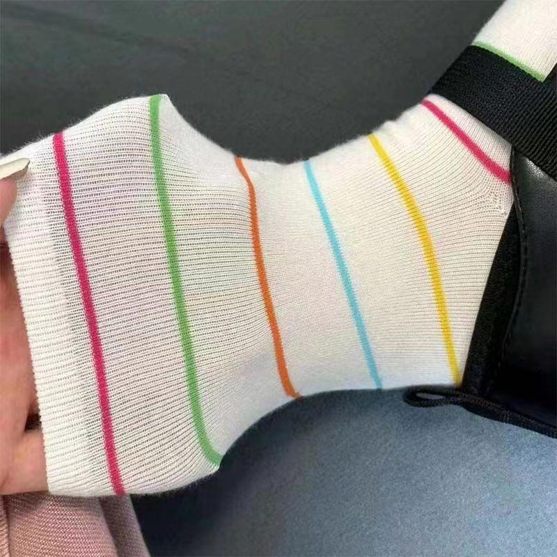 Herbst Originaldesign Farbige Punkte Mittelhohe Socken Niedliche Cartoon Studenten Mittelhohe Socken Gestreifte Punkte