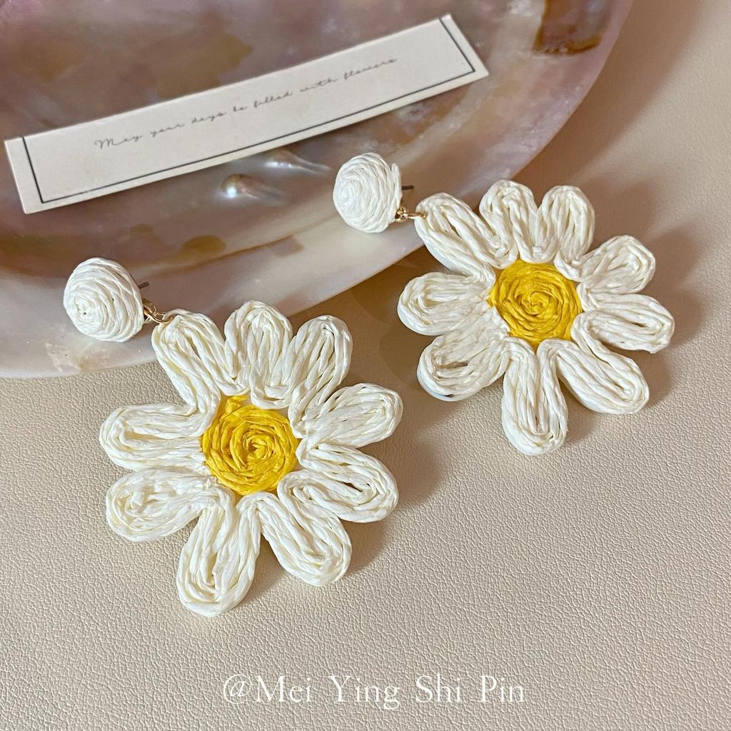 Hot-selling Raffia Flower Earrings Niche Design High-end Earrings Women's Bohemian Jewelry