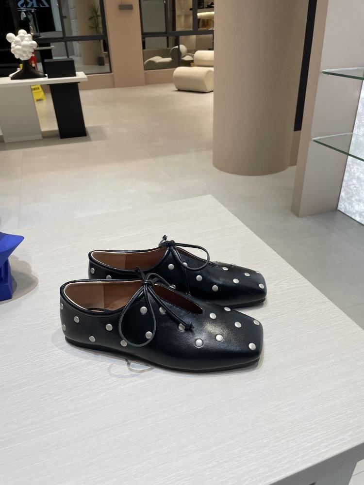 Sheepskin version~ early spring and summer new round nail tether leather shoes retro versatile flat leather temperament French single shoes