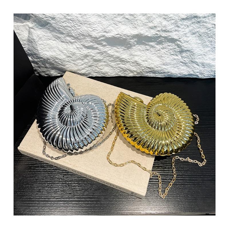 Acrylic Seashell Design Fashion Messenger Bag Stylish Shoulder Crossbody Chain Bag Perfect For Everyday Use And Special Occasions