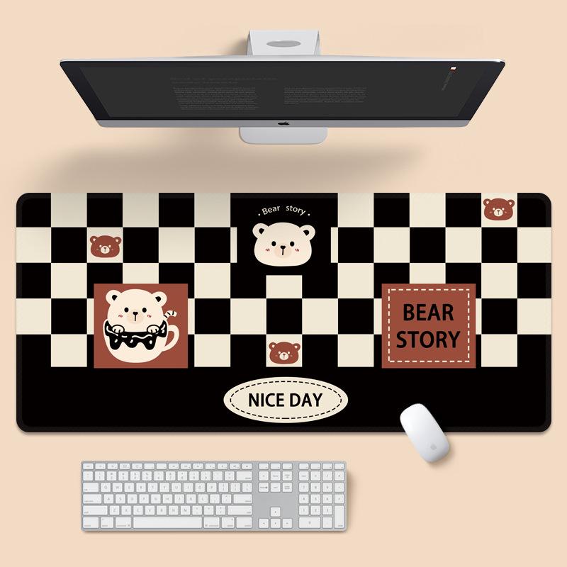Extra Large Cute Checkered Mouse Pad, Flower Bear Design, Desk Mat for Laptop and Keyboard