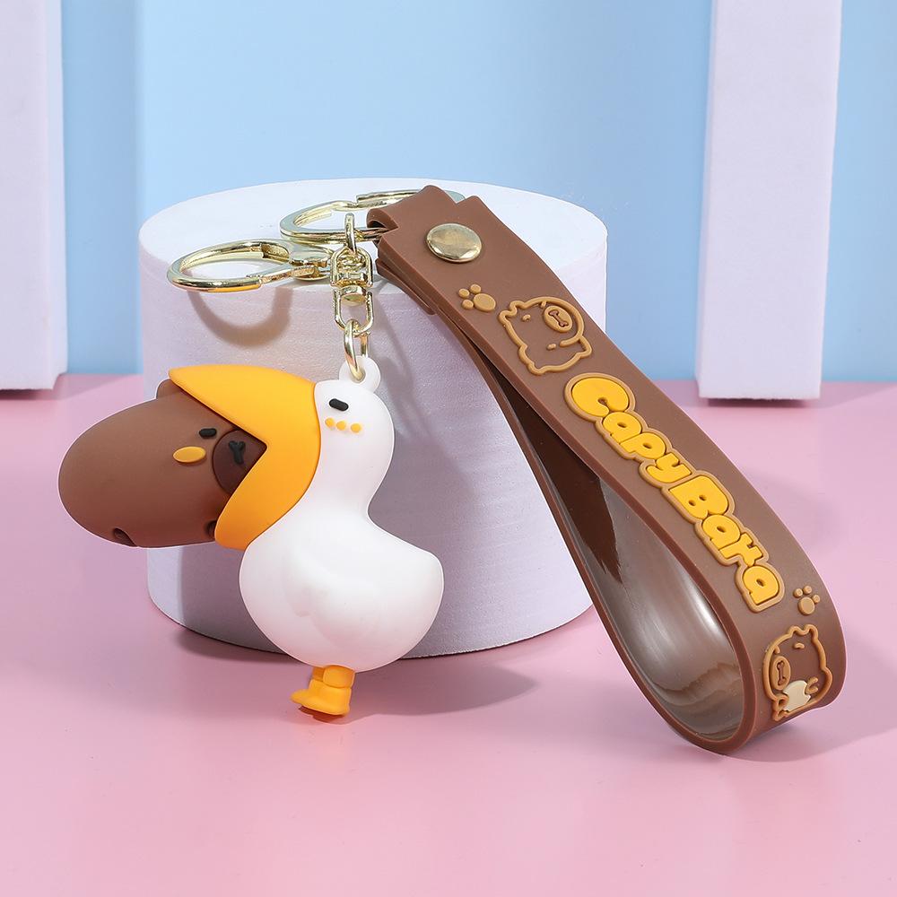 Creative Cute Capybara Keychains For Car Keychain Anime Cartoon Capibala Pendant Women Doll Keyring Charm Holiday Gifts Jewelry