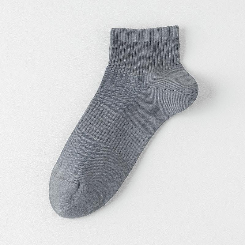 Men's Summer Thin Solid Color Breathable, Sweat-absorbing, Deodorizing Mesh Business Short Socks