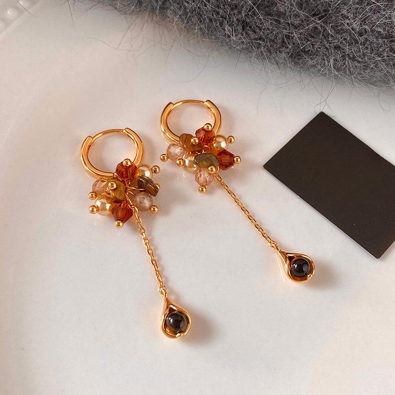 Autumn/Winter Retro Tassel Pearl Tiger Eye Ear Cuff - High-End, Versatile Luxury Earrings