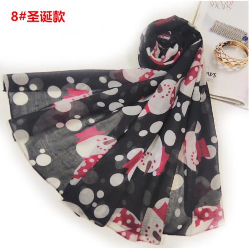 Christmas red and green snowman print Bali yarn scarf medium and long sunscreen beach towel pattern scarf