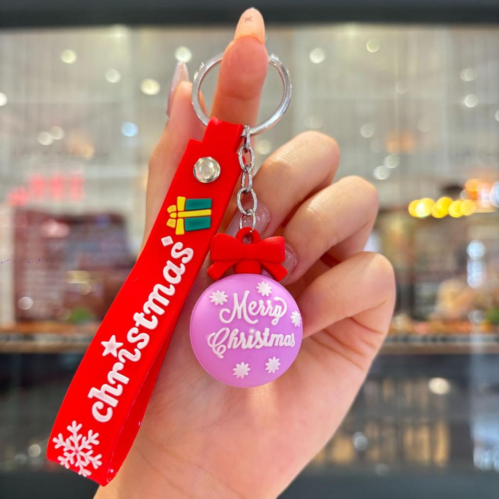 New Christmas Cartoon Keychain Bag Pendant Exquisite Santa Claus Car Keychain Small Gift