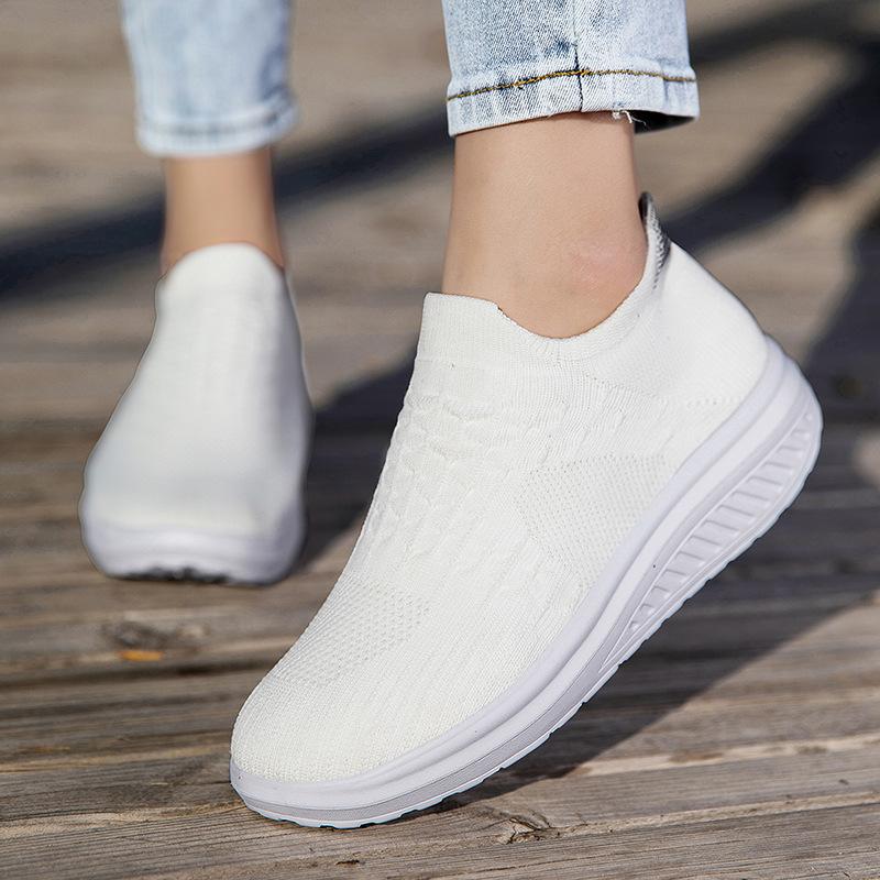 Women's Shoes Spring Large Size New Fly-woven Socks Mesh Shoes Trendy Fashion Casual Sports Shoes Women's Running Shoes