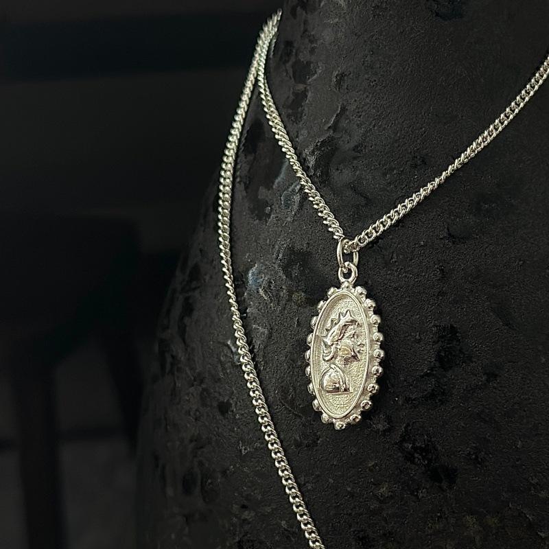 S925 Sterling Silver Niche Design Sense Retro Portrait Simple Necklace Korean Style Fashionable Collarbone Chain