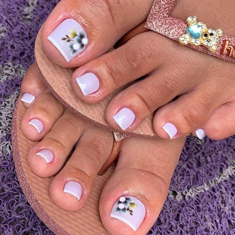 Simple French Fresh and Elegant Cute Flower Foot Model Wearing Nail Piece Sweet Ins Wind Foot Nail Special