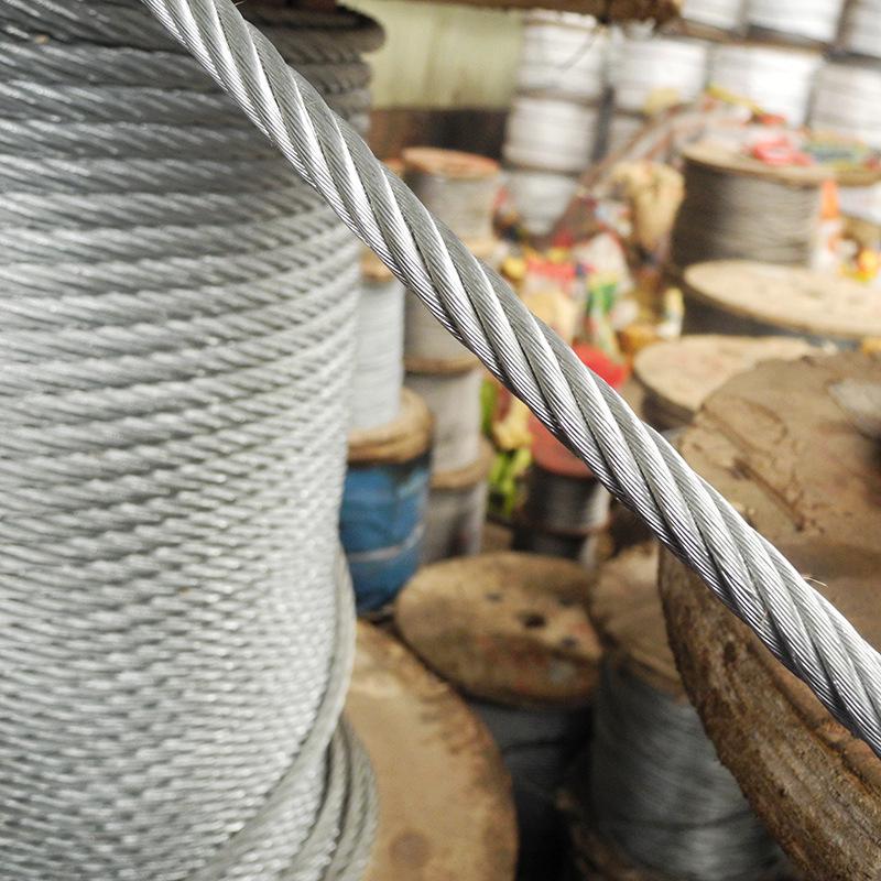 Galvanized Oiled Steel Wire Rope for Lifting, Hoisting, and Guy Wire, 3mm-32mm