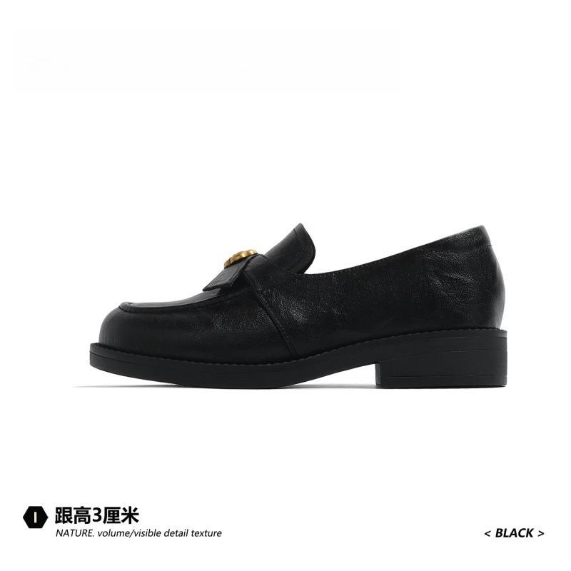 2025 Herbst neue und alte Geld Wind Kamelie Slipper runde Zehen bequemer dicker Absatz retro plissiert Pendler kleine Lederschuhe Damen