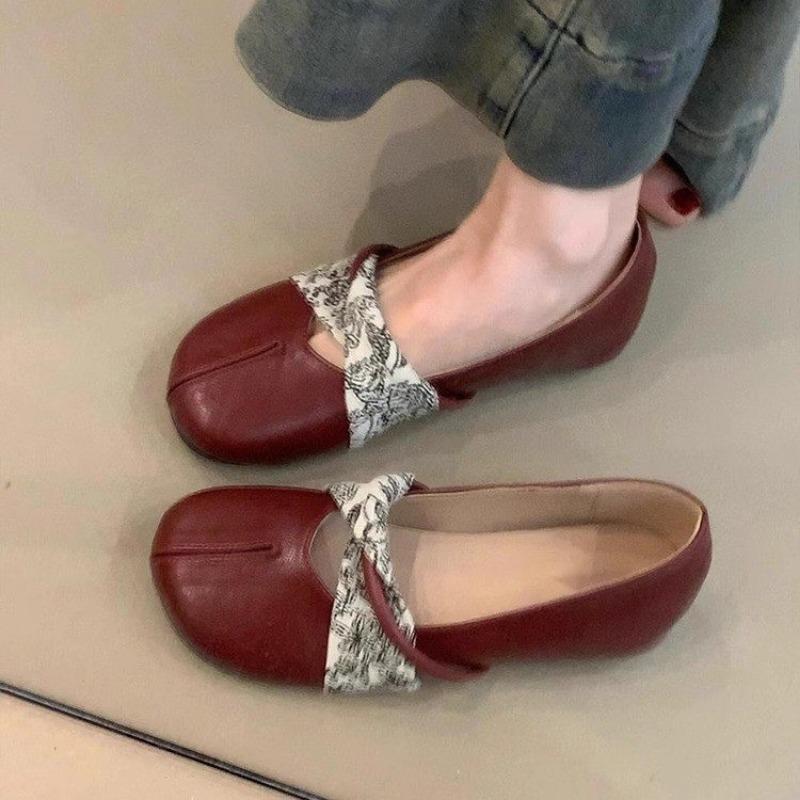 Faux Leather Silver Flat Bottom Inner Height Increase Light Mouth Ballet Single Shoes Women's Versatile Mary Jane Small Leather Shoes