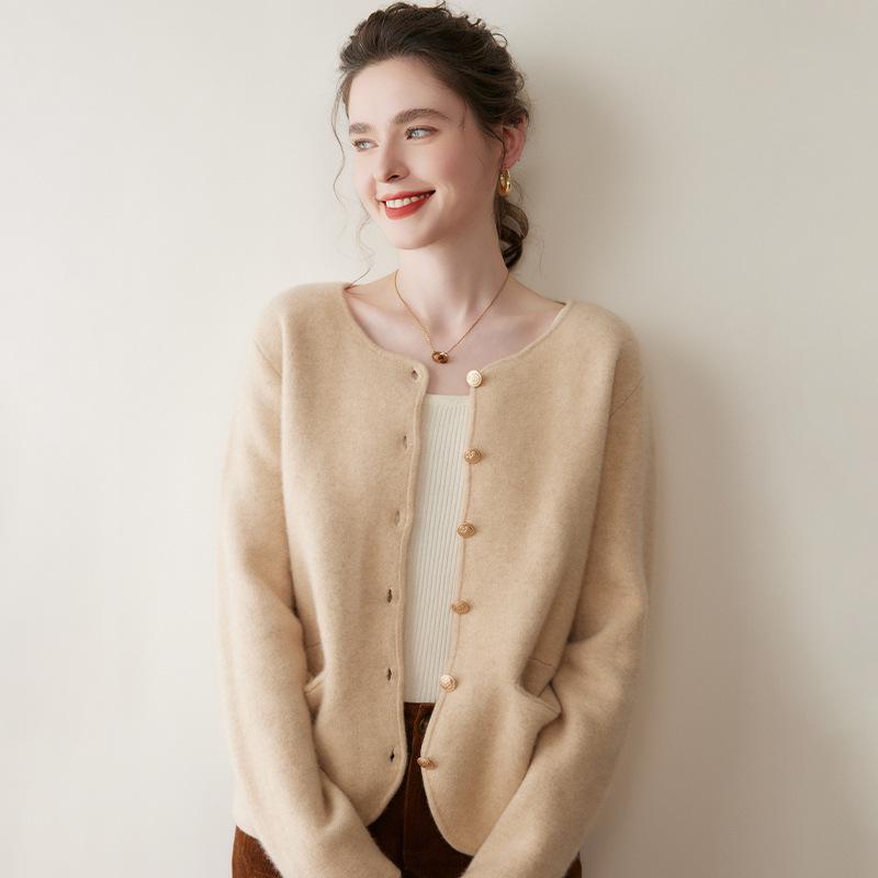 Round Neck Cashmere Cardigan for Women - Autumn/Winter Thick Knit Sweater Coat.