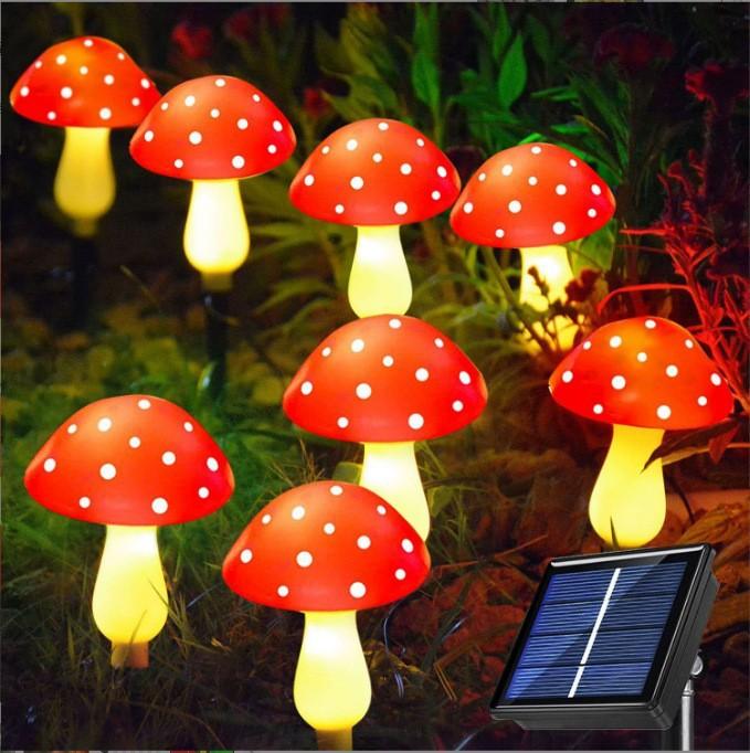 Solar Garden Light, New Solar Mushroom Light with 8 Cracked Mushrooms, Outdoor Landscape Lighting, Colorful Garden Decorative Light